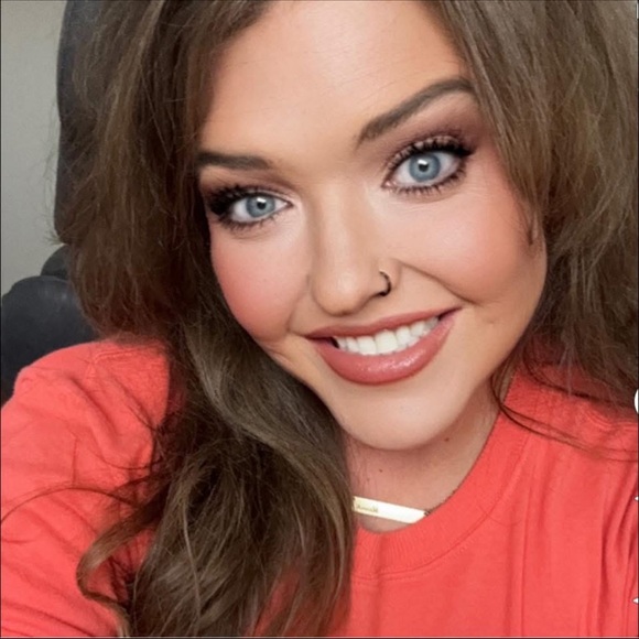 owner of the_trendy_b’s Whitney Mom of Baylor & Blair  “Wifey” to Chris. - Picture 7 of 16